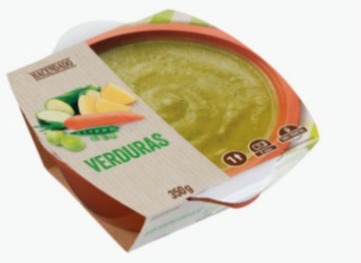 Ensalada de aguacate y alga nori con dorada a la plancha y pure de verduras.